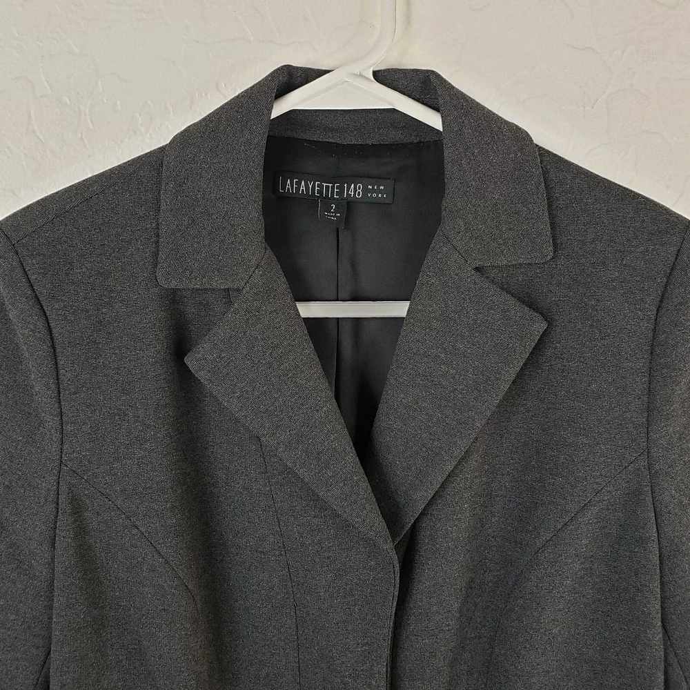 Lafayette 148 Blazer Women's‎ Size 2 Gray Long Sleeve Button Stretch Suit Jacket